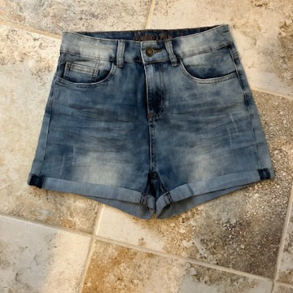 Indigo Rein shorts size 5